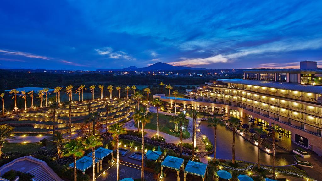 Kensington Jeju Hotel Exterior foto The Westin Nanai Resort and Villas